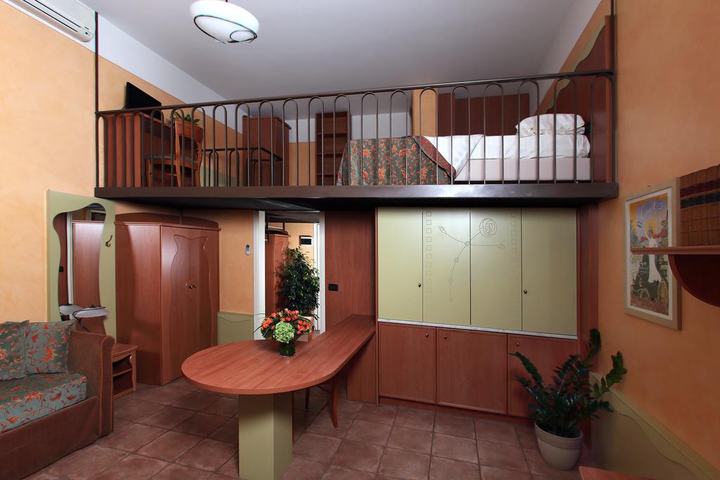 Residence Liberty Parme Extérieur photo