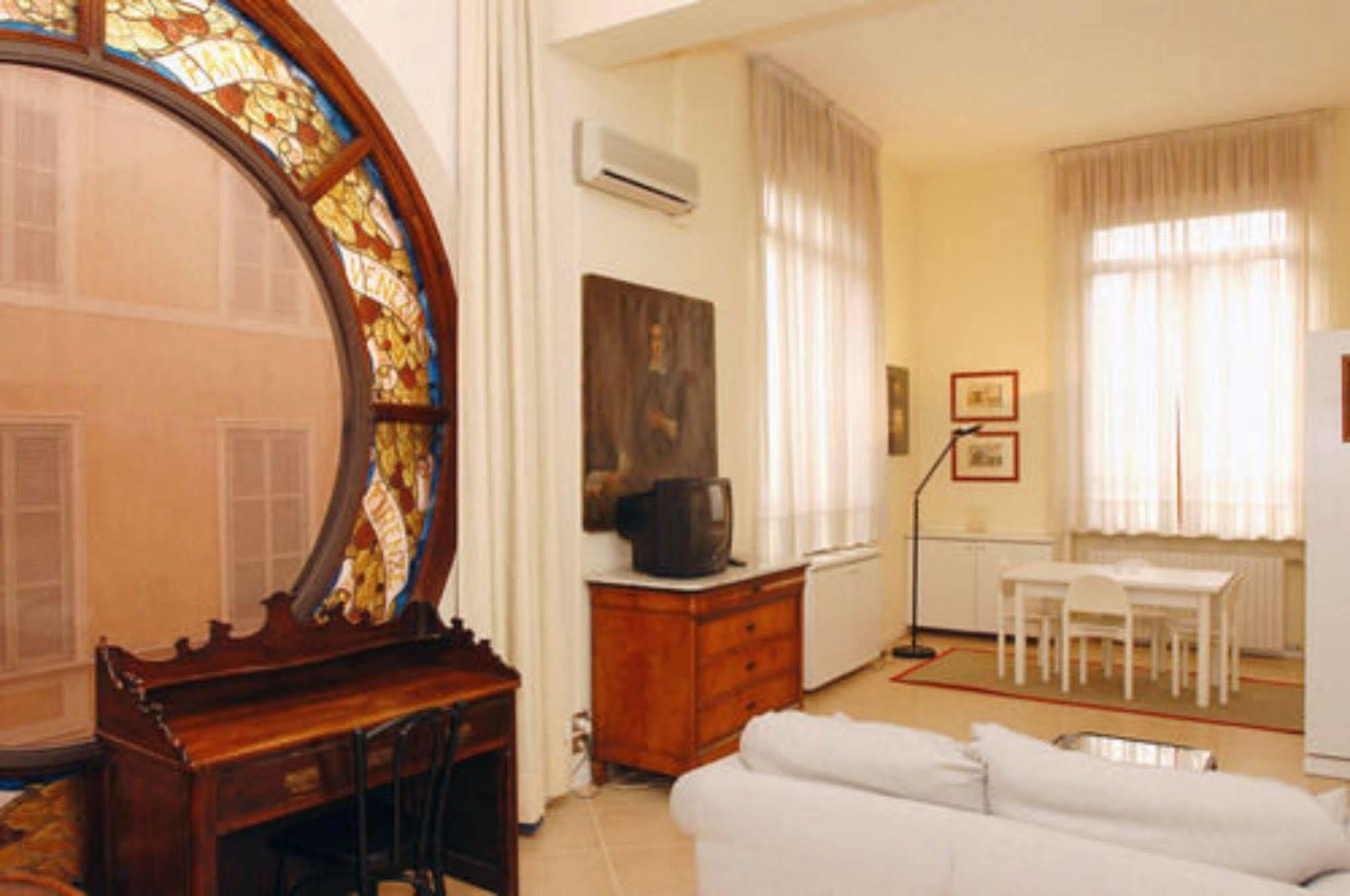 Residence Liberty Parme Extérieur photo