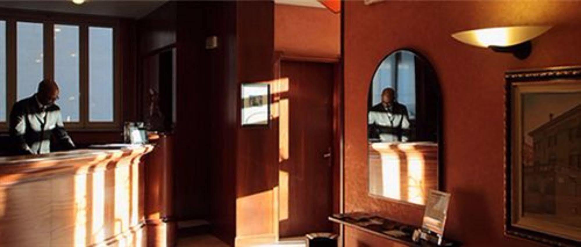 Residence Liberty Parme Extérieur photo
