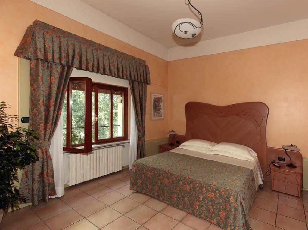 Residence Liberty Parme Extérieur photo